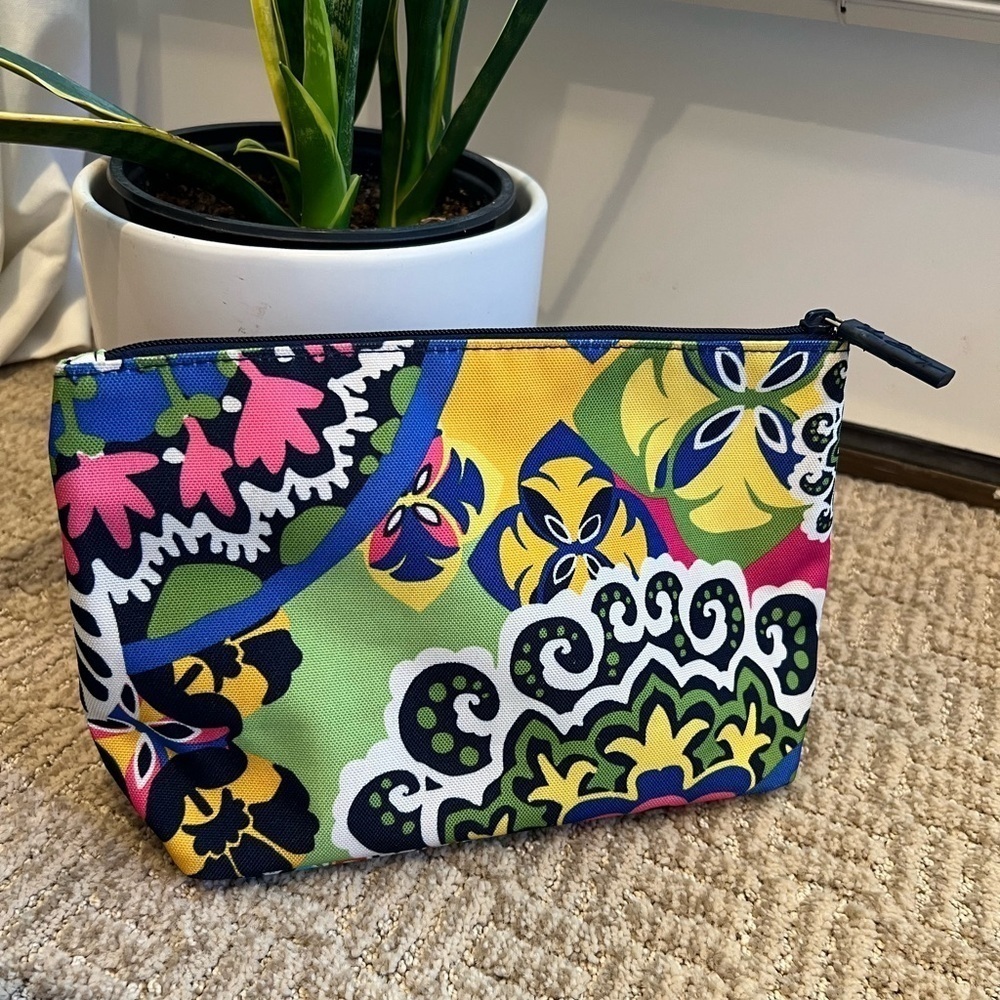 Vera Bradley Rio Cosmetic Bag - Picture 7 of 10